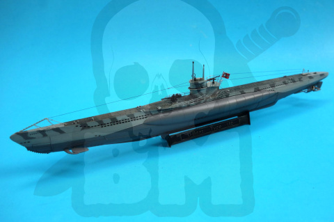 Mistercraft D-290 Das U-Boot VIIC U-617 1:400 + farbki 2 pędzelki klej