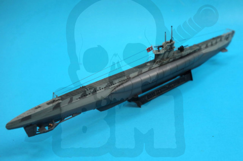 Mistercraft D-290 Das U-Boot VIIC U-617 1:400 + farbki 2 pędzelki klej