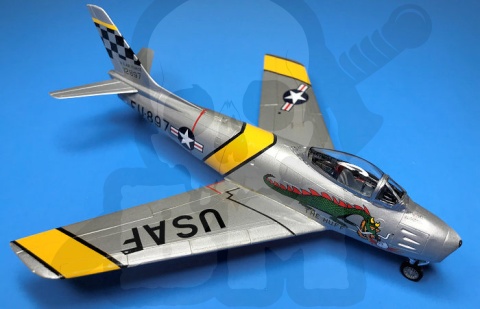 Mistercraft D-260 CL-13/F-86F Sabre 1:72
