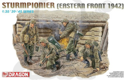1:35 Dragon 6146 Sturmpionier Eastern Front '42