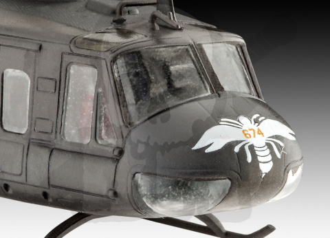 Revell 04983 Bell Uh-1H Gunship 1:100