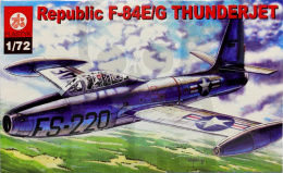 Plastyk S135 Republic F-84E/G Thunderjet 1:72