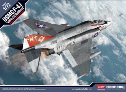 Academy 12556 USMC F-4J VFMA-232 Red Devils 1:72