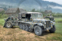 1:35 Sd. Kfz. 10 Demag D7 with 7,5 cm leIG 18 and crew