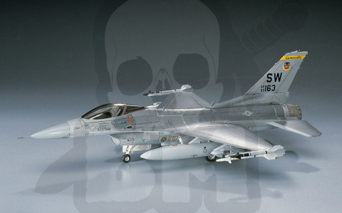 Hasegawa B02 F-16C F.F. 1:72