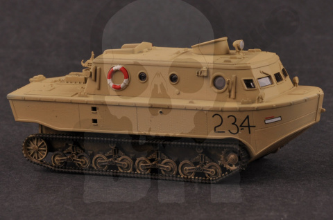 Hobby Boss 82918 German Land-Wasser-Schlepper (LWS) amphibious tractor Early production 1:72