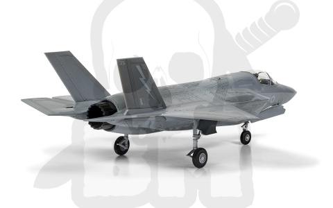 Airfix 55010 Starter Set - Lockheed Martin F-35B Lightning II 1:72