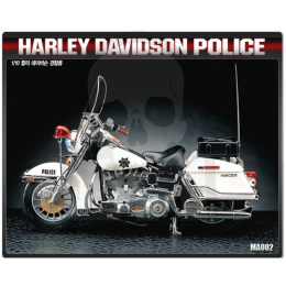 Academy 15500 Harley-Davidson Police 1:10