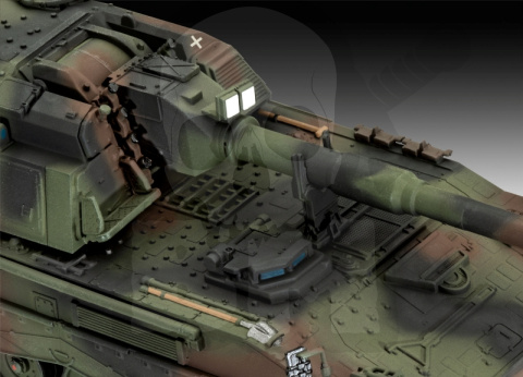 Revell 03347 Panzerhaubitze 2000 1:72