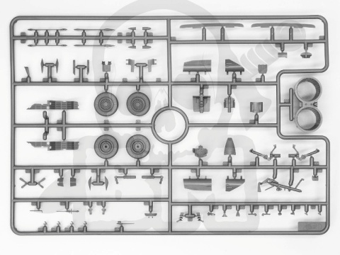 MiG-25 Soviet Training Aircraft RU 1:72