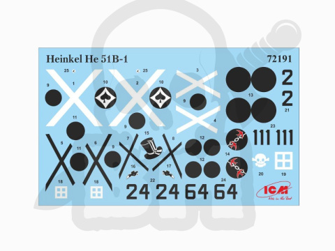 Heinkel He 51B-1 Spanish Air Force Biplane Fighter 1:72