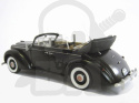 Admiral Cabriolet with Figures WWII German Staff Car 1:35