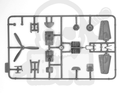 Mustang P-51A WWII American fighter 1:48