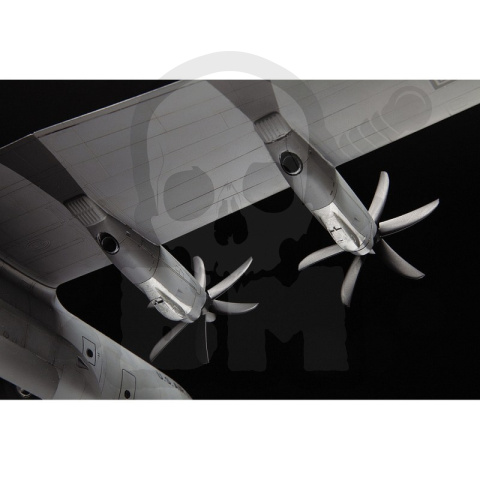 1:72 C-130 Hercules Transport Plane