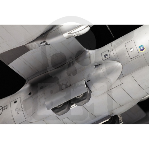 1:72 C-130 Hercules Transport Plane