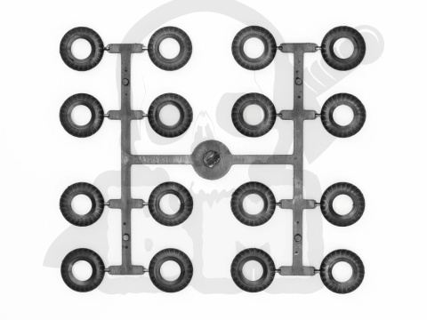 BTR-60PB Armoured Personnel Carrier 1:72