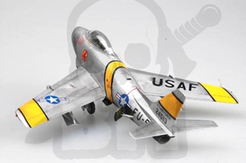 Hobby Boss 80258 American F-86F-30 Sabre Fighter 1:72
