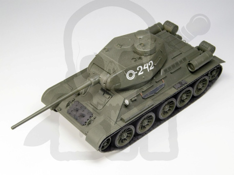 Т-34-85 WWII Soviet Medium Tank 1:35