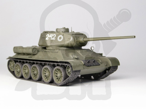 Т-34-85 WWII Soviet Medium Tank 1:35