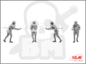 British Infantry in Gas Masks (1917) 4 figures 1:35