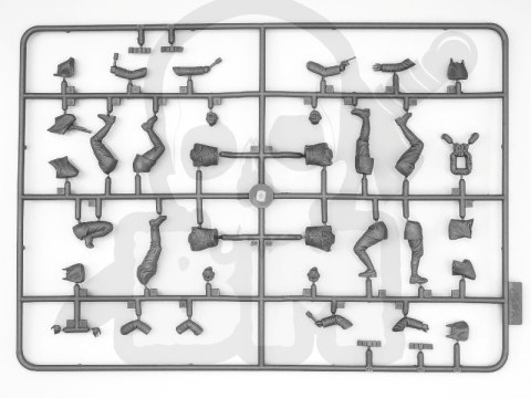 German Infantry in Gas Masks (1918) 4 figures 1:35