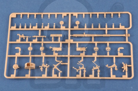 Hobby Boss 82927 Działo samobieżne 2S19-M1 Msta-S 1:72