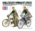 1:35 Tamiya 35240 German Soldiers with Bicycles 2 szt.