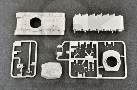 Trumpeter 07128 Ciężki czołg KV-122 1:72