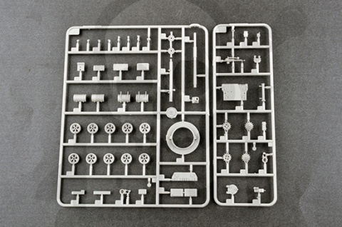 Trumpeter 07149 Rosyjski czołg T-62 ERA (mod.1972) 1:72