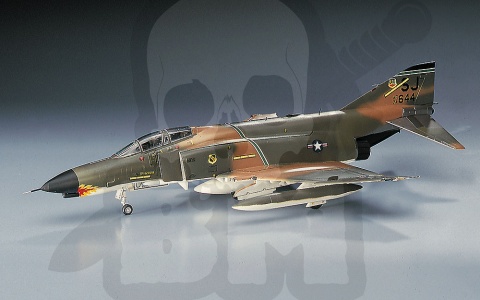 Hasegawa C02 F-4E Phantom II 1:72