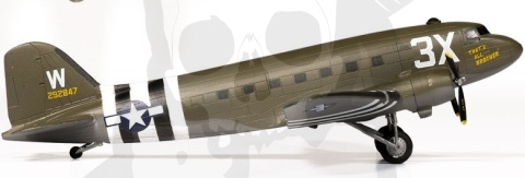 Academy 12633 USAAF C-47 Skytrain 1:144