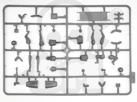 Model T 1917 Ambulance with US Medical Personnel 1:35