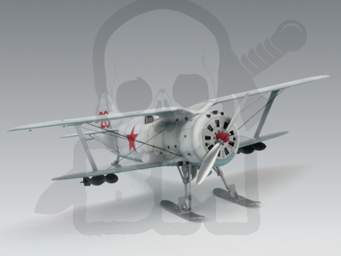 I-153 (winter version) WWII Soviet Biplane Fighter 1:48