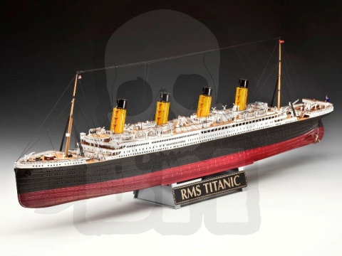 Revell 05715 R.M.S. Titanic - 100th anniversary edition - zestaw upominkowy