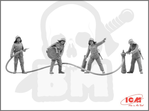 WWII German Firemen 4 figures 1:35