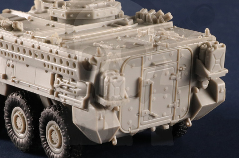 Trumpeter 07422 M1127 Stryker Reconnaissance Vehicle 1:72