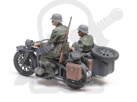 1:35 Tamiya 35384 Zündapp KS600 Motorcycle & Sidecar