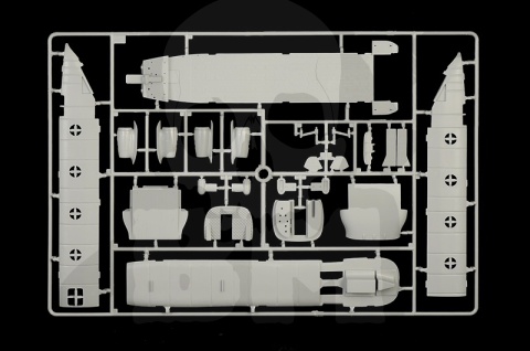 1:48 Cięzki śmigłowiec transportowy Chinook HC.2/CH-47F