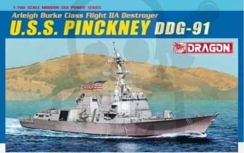 1:700 Niszczyciel rakietowy U.S.S. Pinckney DDG-91