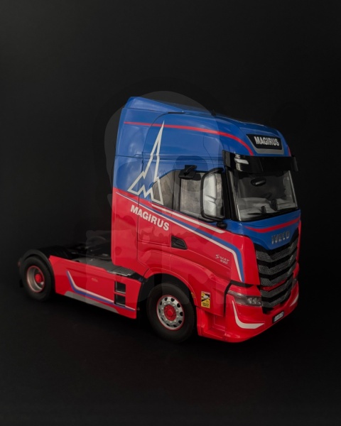 1:24 Model ciężarówki Iveco S-Way