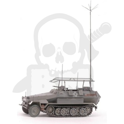 1:35 Model transportera Sd.Kfz.251/3 Ausf.B Communication Vehicle