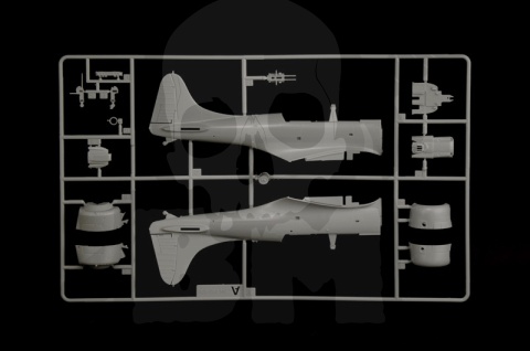 1:48 SBD-3 Dauntless - model samolotu