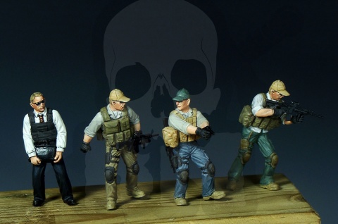 Trumpeter 00420 PMC in Iraq 2005 VIP Protection 1:35