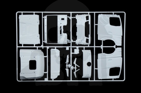 1:24 Mercedes Benz Actros MP4 Gigaspace - model ciężarówki