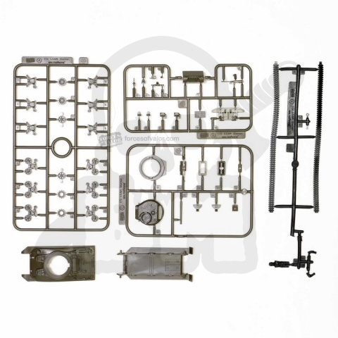 Forces of Valor 873004A U.S. M4A1 Sherman France August 1944