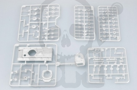 Trumpeter 07231 KV-1 Model 1942 heavy cast turret tank 1:72
