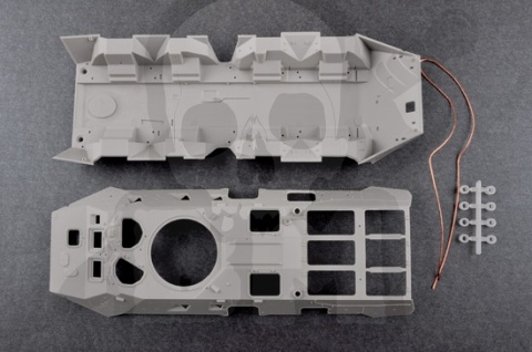 Trumpeter 01595 Transporter opancerzony BTR-80A APC 1:35