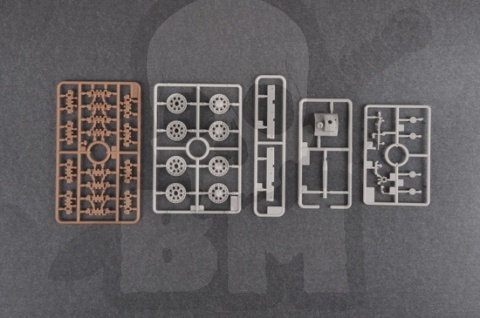 Trumpeter 01568 Ciężki czołg KV-8S Welded turret 1:35