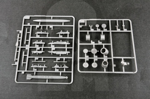 Trumpeter 01677 Mig-29UB Fulcrum (Izdeliye 9.51) polskie malowanie 1:72