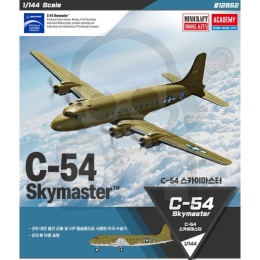 Acadeny 12652 USAAF C-54 Skymaster 1:144 model samolotu